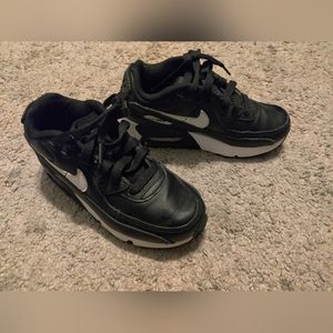 Nike - Air Max Shoes